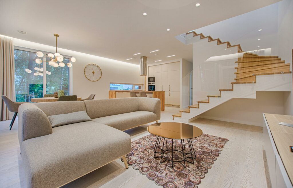 How do I choose the best interior designers in Vellore?